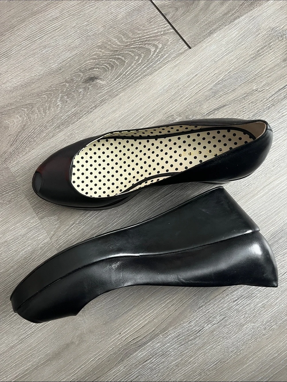 BCBGirls Women’s Black Peep-Toe Size 10B Wedge Heels with Polka-Dot Insole